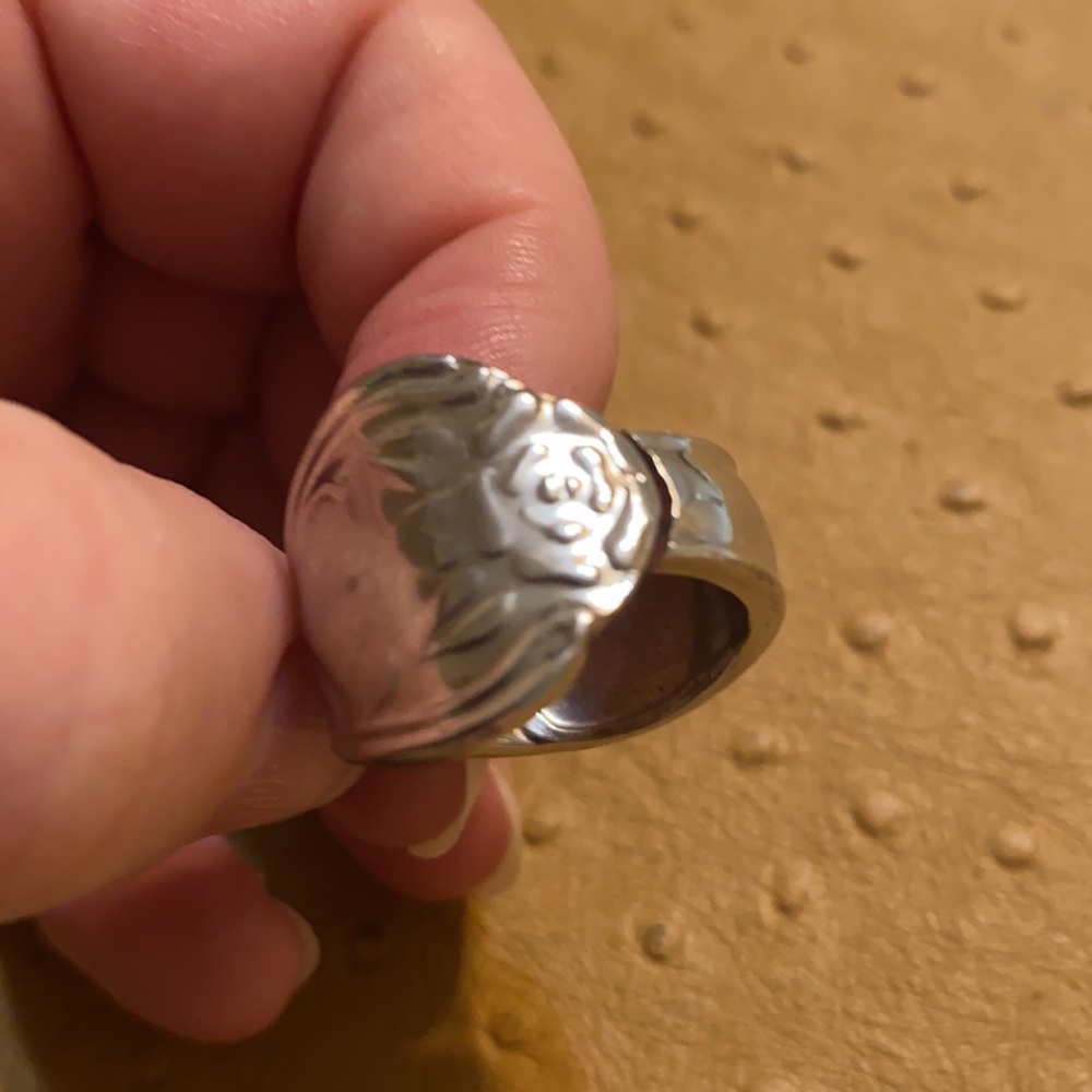 Repurposed spoon ring - Picture 4 of 5